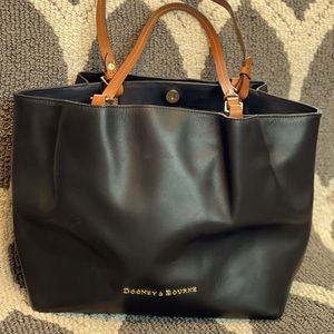 Dooney and bourke City Flynn bag